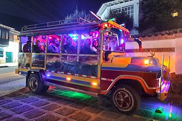 Lunada en chiva rumbera